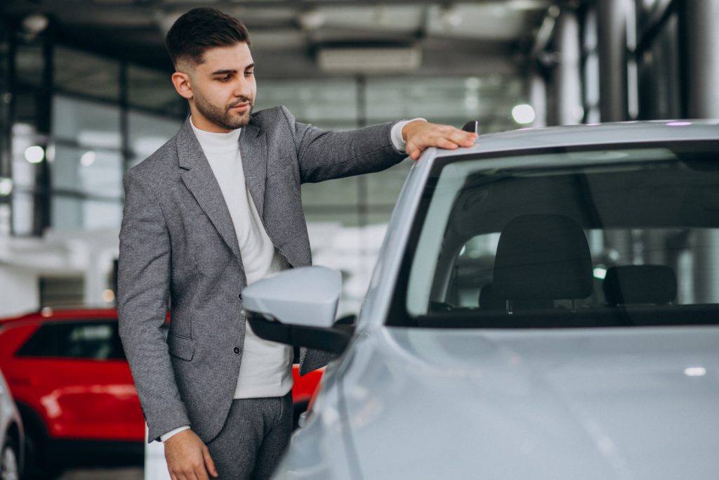 Lease vs. rent a car Spain